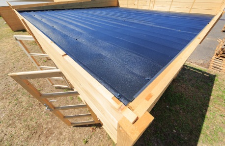 toit skylight pour un abri bois